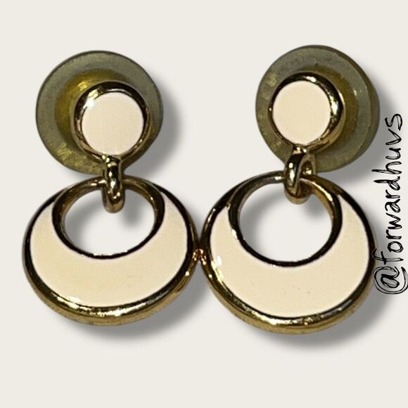 Bundle Sale 3 for $15 | Vintage Trifari Gold-Tone Earrings with Cream Enamel - Picture 3 of 8
